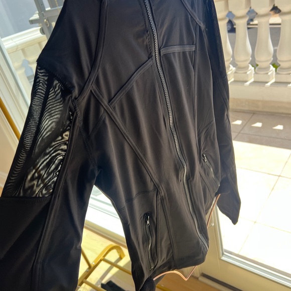 Black athletic jacket with mesh design on arms and back - Picture 3 of 4